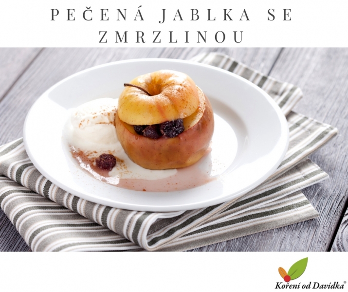 Sezónní recept: Pečená jablka se zmrzlinou