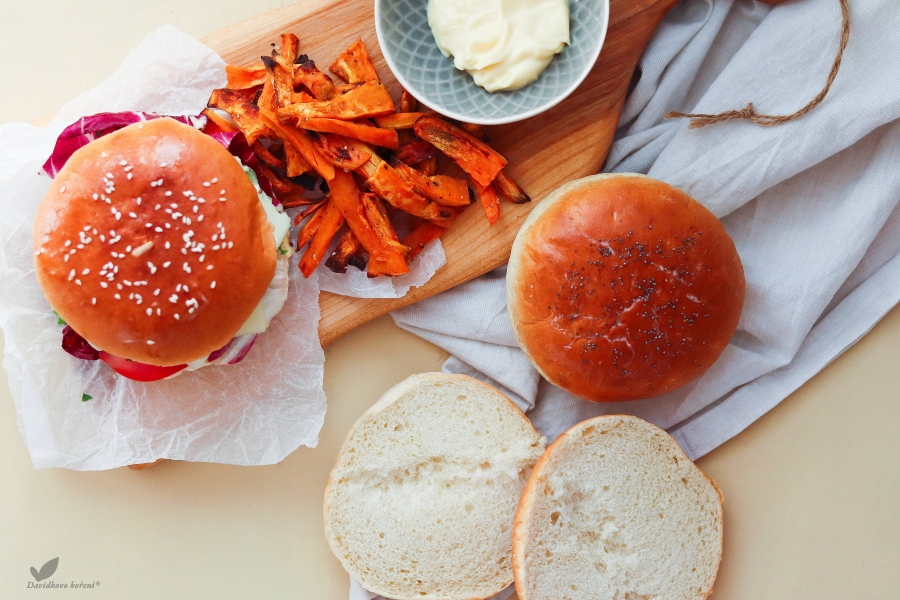 Veganské housky na burgery